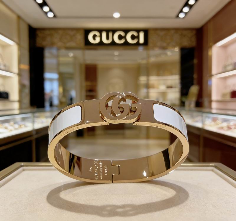 Gucci Bracelet 02yxs58